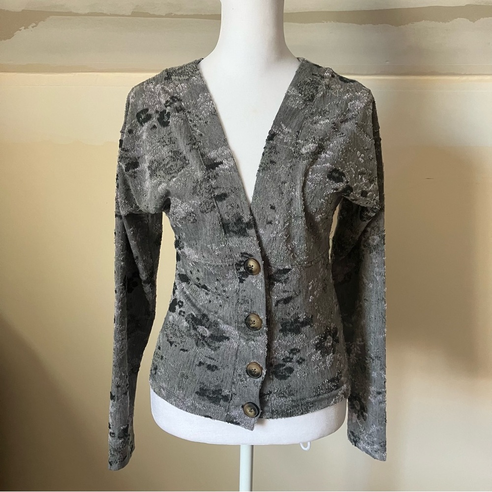 Free People Gray Floral Carolina Cropped Button Front Cardigan size Small - Picture 2 of 8